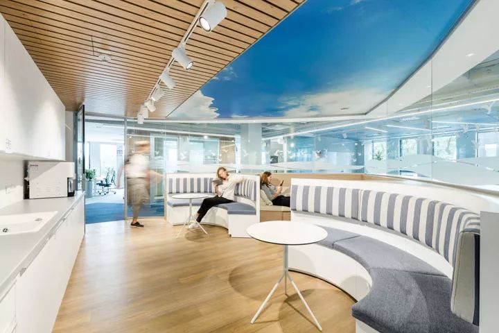 現(xiàn)代辦公家具，現(xiàn)代辦公家具實(shí)景